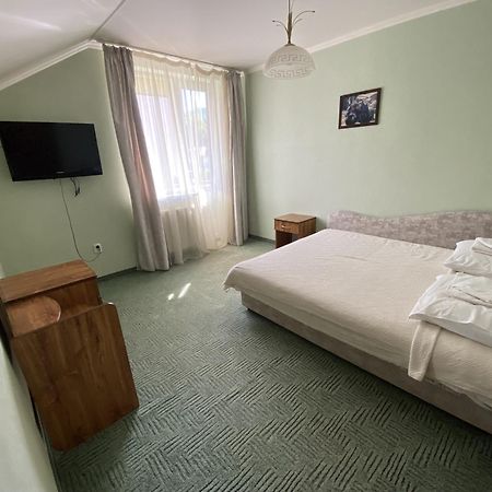 Edelweiss Hotel Polyana  Exterior photo